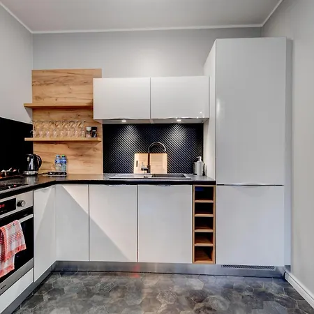 Nautica Palace Appartement *